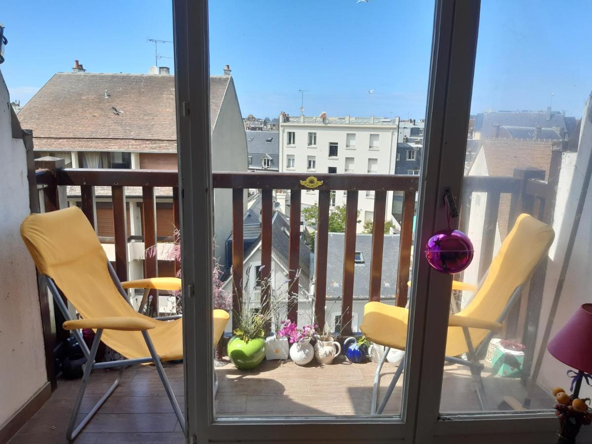Chez Coco, 7 Persons, Triangle D'Or, Hypercentre Διαμέρισμα Ντοβίλ Εξωτερικό φωτογραφία